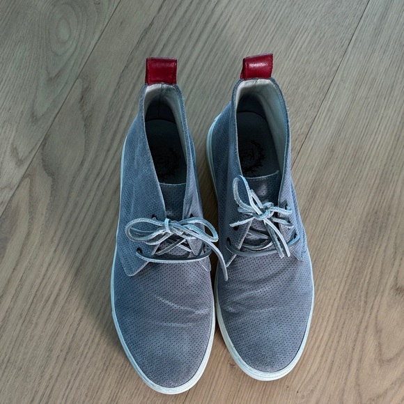 Del Toro Gray Chukka Boots with Red Accents - 12 - Picture 4 of 12